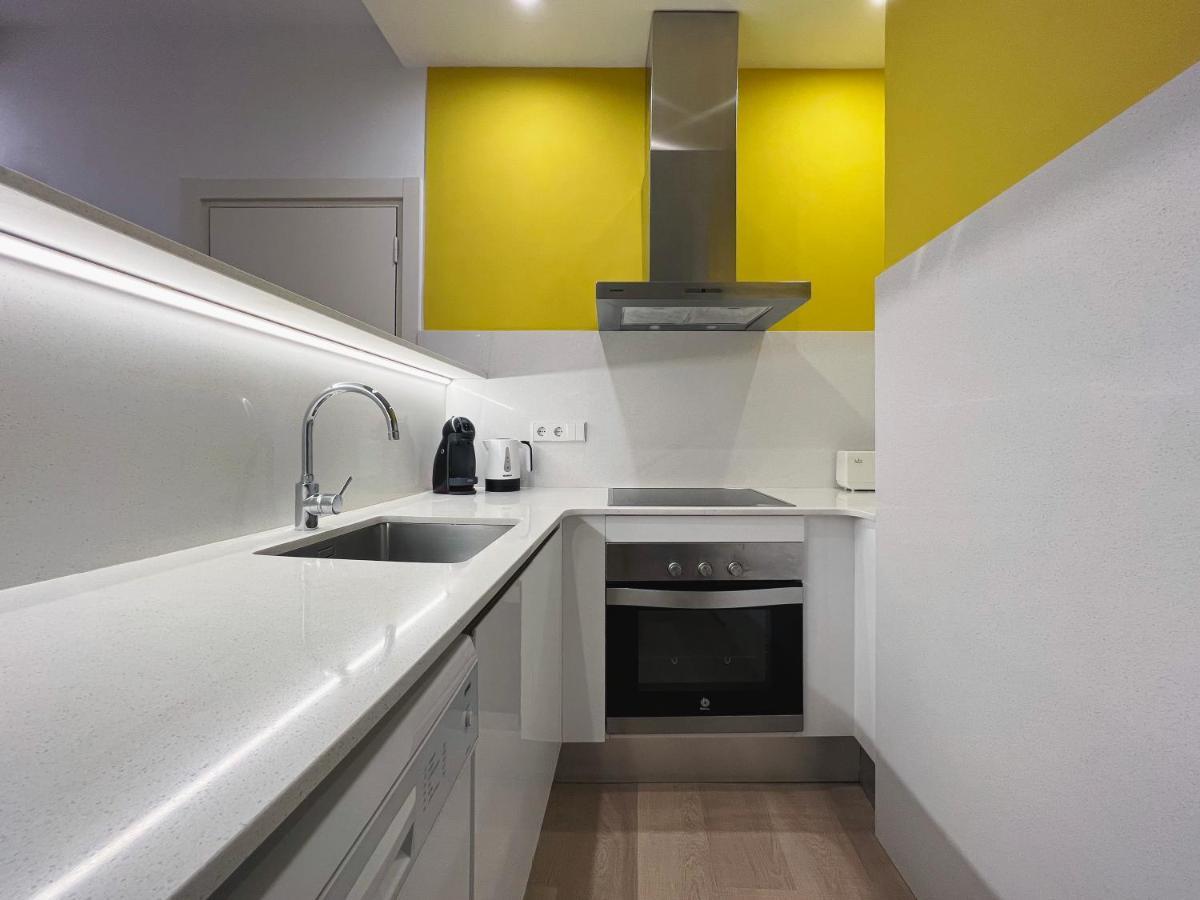 Stay U-Nique Apartments Sants Барселона Екстериор снимка