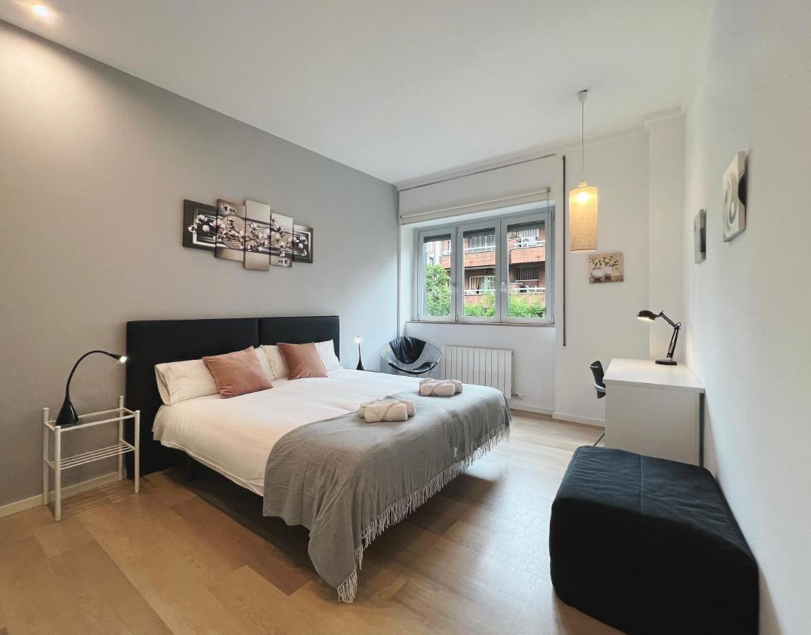 Stay U-Nique Apartments Sants Барселона Екстериор снимка