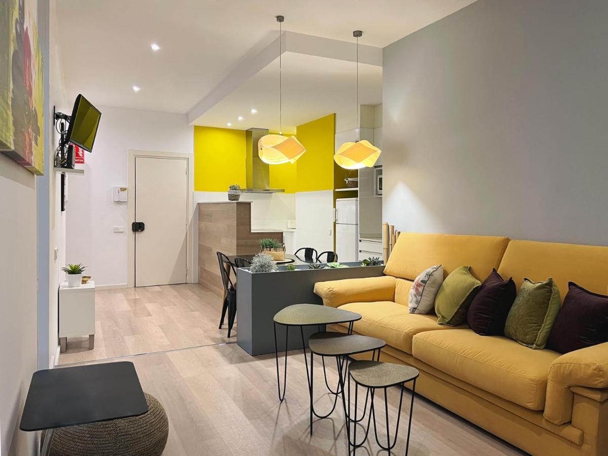 Stay U-Nique Apartments Sants Барселона Екстериор снимка