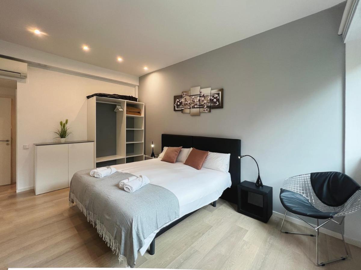 Stay U-Nique Apartments Sants Барселона Екстериор снимка